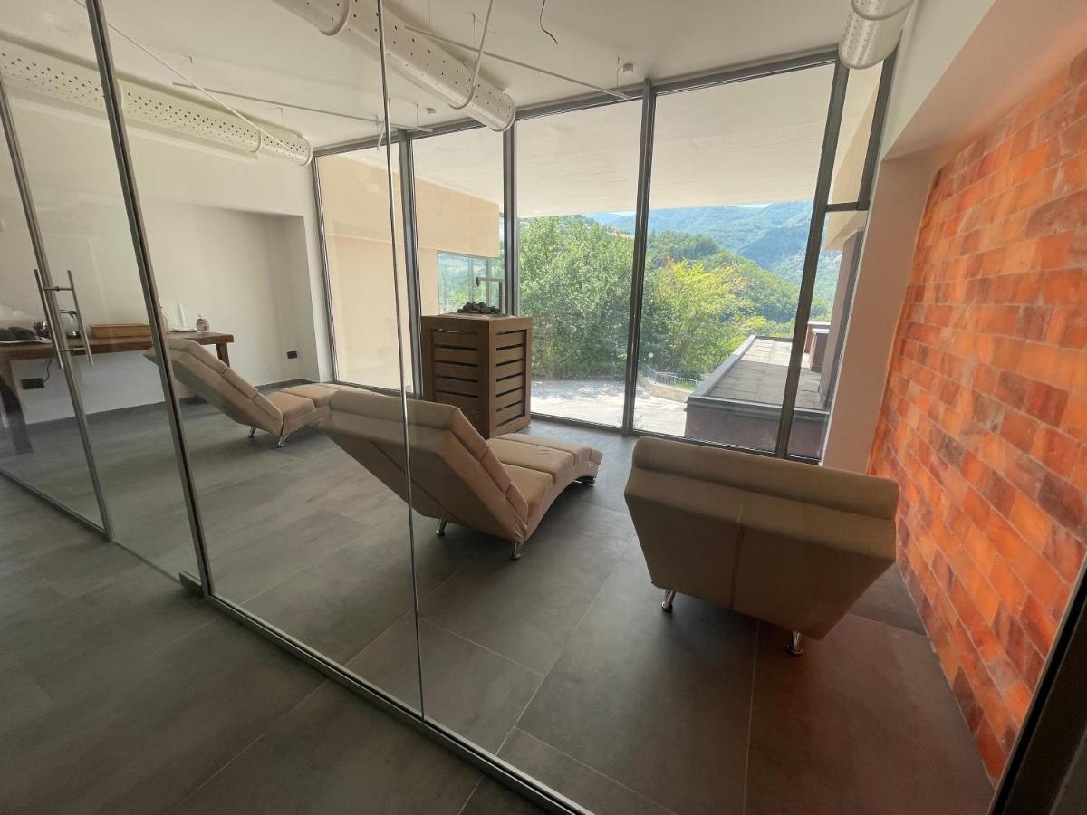 Hotel Ristorante Tre Lanterne & Spa 아쿠아산타 테르메 외부 사진